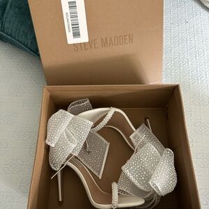 Steve Madden White Heels with Strappy Design and High Stiletto